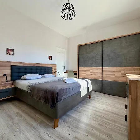 L'horizon De La Cite Вилла Каркассон