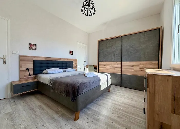 L'horizon De La Cite Вилла Каркассон